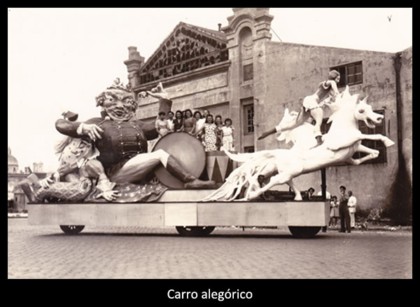 Carro alegórico. Fecha desconocida.